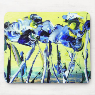 Behilflich sein in blauem weltlichem mousepad