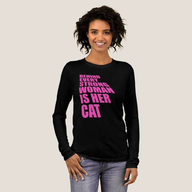 Behind Every Strong Woman Is Her Cat Funny Quotev Tri-Blend Shirt (Volle Vorderseite)