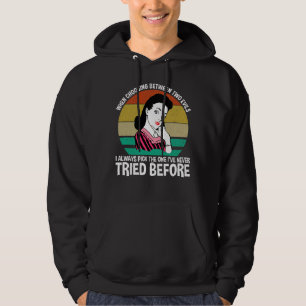 Bei der Auswahl zwischen zwei Evils Hoodie