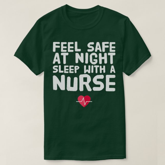 Bei einer Krankenschwester 4 T-Shirt (Design vorne)