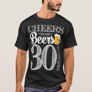 Beifall und Biere zu den 30 Jahren der T - Shirt