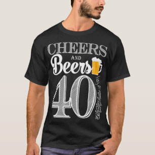 Beifall und Biere zu den 40 Jahren der T - Shirt
