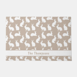 Beige And White Bunnies With Family Name Easter Fußmatte