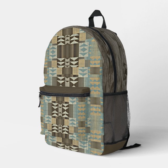Beige Aquamarin Blue Green Taupe Brown Tribal Must Bedruckter Rucksack (Rückseitige Ecke Rechts)