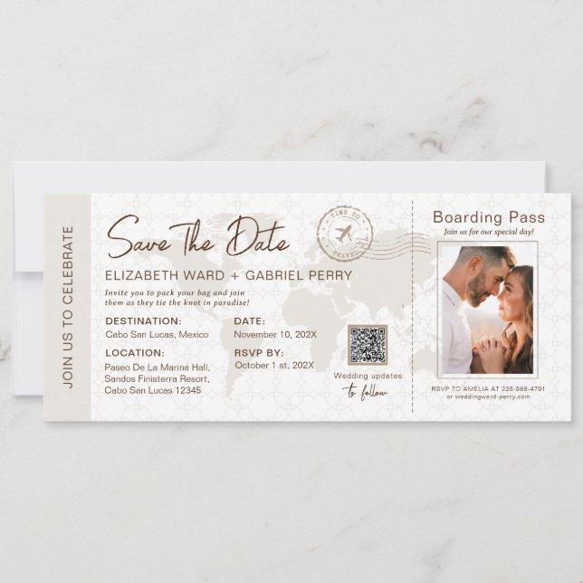 Beige Boarding Pass Hochzeit in Urlaubsort Qr Code Einladung (Vorderseite)