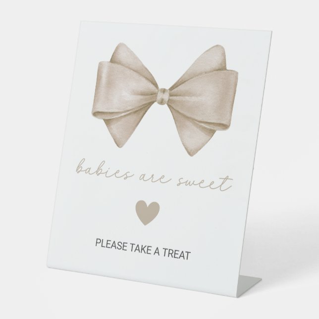 Beige Bow Babydusche Babys sind süß Sockelschild (Vorderseite)