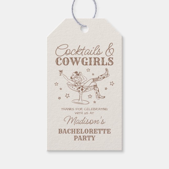 Beige Cocktails und Cowgirls Rodeo Bachelorette Geschenkanhänger (Vorderseite)