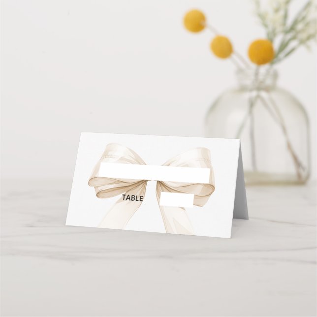 Beige cream Bow Place Cards Elegant Folded Platzkarte (Vorderseite)