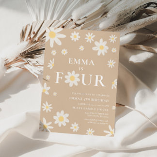 Beige Daisy Vierte 4. Geburtstag Einladung
