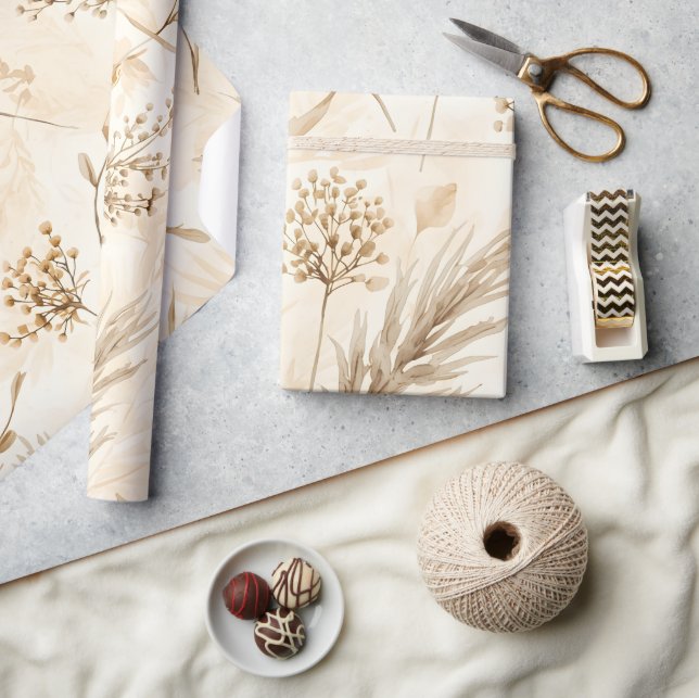 Beige getrocknete Blumen Botanisch Geschenkpapier (Kunsthandwerk)