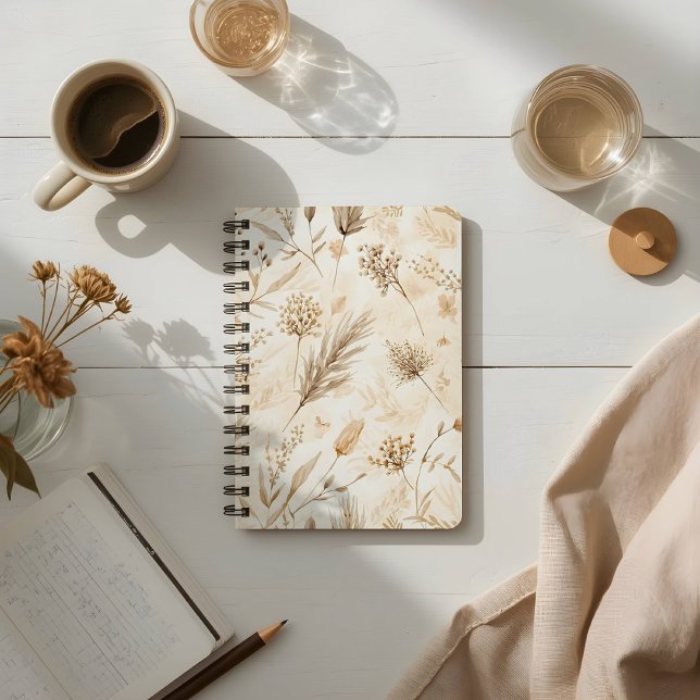 Beige getrocknete Blumen Botanisch Notizbuch (Von Creator hochgeladen)