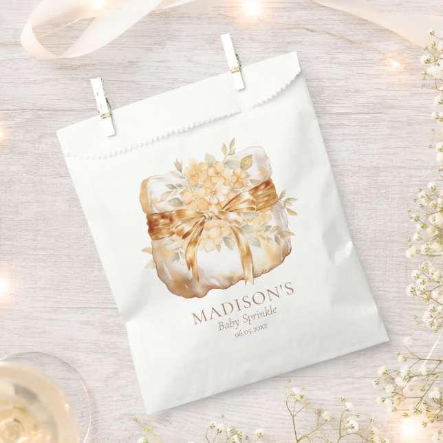 Beige & Gold Diaper Illustration Kinderdusche Geschenktütchen (Ausgeschnitten)