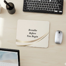 Beige Gold Minimalist Zitat Mousepad
