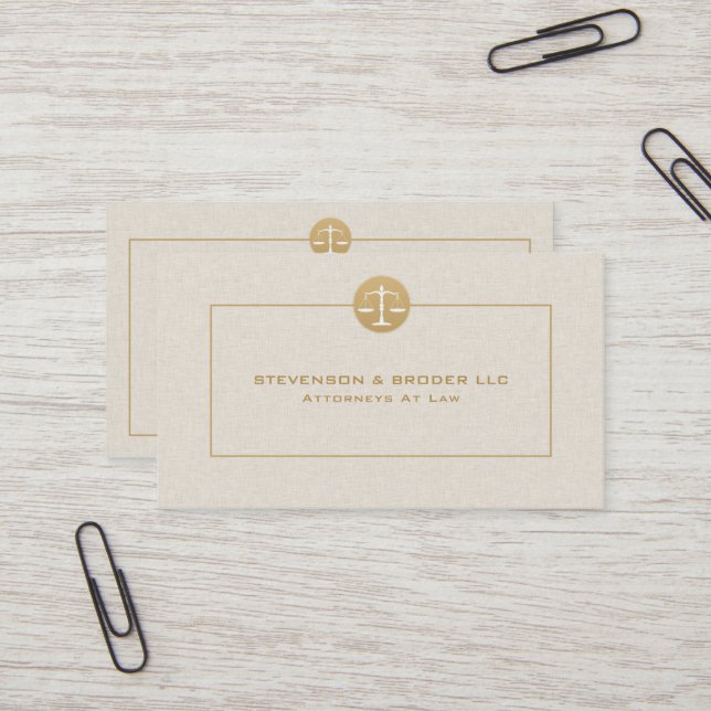 Beige Linen & Gold-Logo und Typografie Visitenkarte (Vorderseite/Rückseite Beispiel)