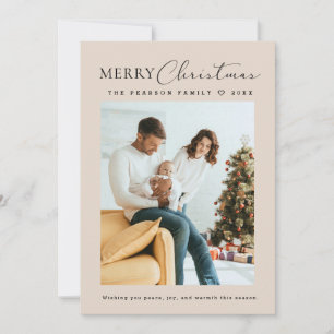 Beige minimalistische Weihnachtsfamilienfoto  Feiertagskarte