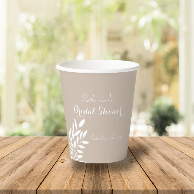Beige minimalistisches Brautparty Pappbecher (Von Creator hochgeladen)