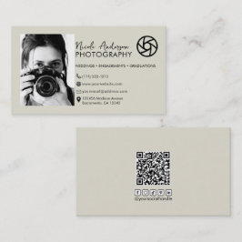Beige Modern Minimal Front Logo Fotografie Foto Visitenkarte