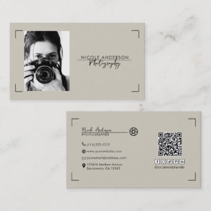 Beige Modernes Minimal-Clean-Logo-Fotografie-Foto Visitenkarte