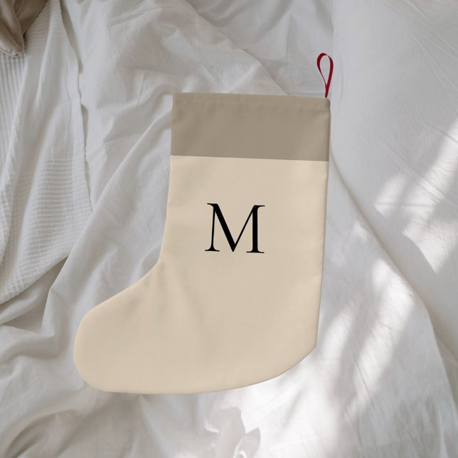 Beige Monogram, modern minimalistisch Kleiner Weihnachtsstrumpf (Von Creator hochgeladen)