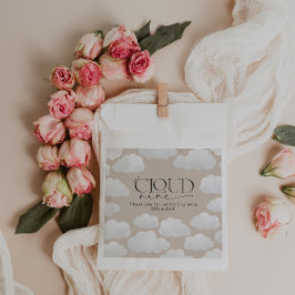 Beige natürliche Wolke neun Duschen moderne stilvo Geschenktütchen