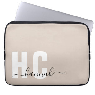 Beige Personalisiert-Minimal Modernes Monogramm Laptopschutzhülle