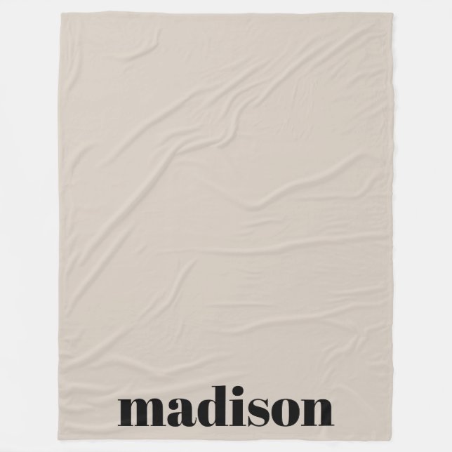 Beige Schwarze Moderne Monogramm Personalisierter  Fleecedecke (Vorderseite)
