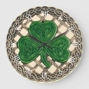 Beige Shamrock And Celtic Knots Round Clock Große Wanduhr