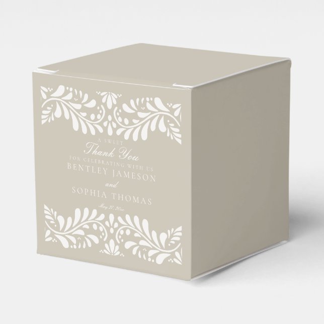 Beige Talavera Tile Spanish Style Fiesta Wedding Geschenkschachtel (Vorderseite)