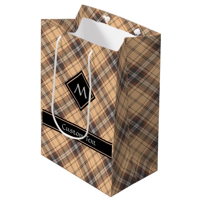 Beige und Brown Tartan Mittlere Geschenktüte (Vorderseite Schrägansicht)