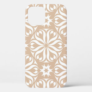Beige und weiße Blumendekorationen. Nahtloses Must Case-Mate iPhone Hülle