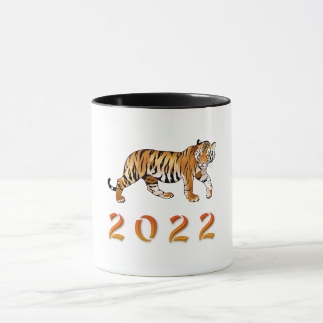 Beispiel für das chinesische Jahr des Tiger 2022 Tasse (Zentrum)
