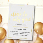 Bejubeln zu 60 Jahren White Gold Foil Einladung<br><div class="desc">Diese Einladung ist perfekt für jeden, der einen 60. Geburtstag-Meilenstein feiern möchte. Ob Sie eine große Feier oder eine kleine Ansammlung mit Lieben planen, unsere elegante Minimalistische White Gold 60. Geburtstagsparty Foil Einladung wird Sie beeindrucken. Diese Einladung ist mit minimalistischer Ästhetik gestaltet und weist einen klaren, weißen Hintergrund mit glänzenden...</div>