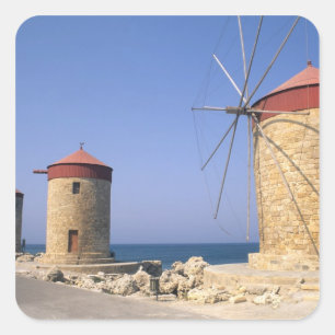 Bekannte alte Windmühlen von Rhodos, Griechenland Quadratischer Aufkleber