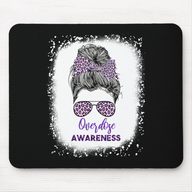 Bekanntheitskrieger Messy Hair Bun Lila Band 1 Mousepad (Vorne)