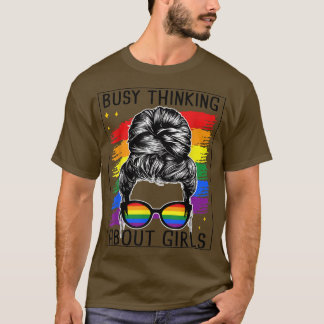 Belebtes Denken über Mädchen Lesbian Messy Bun Vin T-Shirt