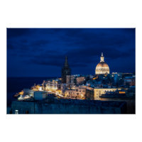 Beleuchtet in der Nacht Valletta Altstadt und Hafe