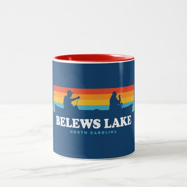 Belews Lake North Carolina Canoe Zweifarbige Tasse (Mittel)