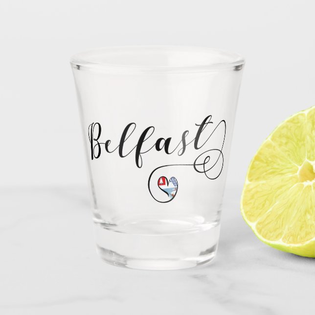 Belfast Flag Heart, Nordirland Schnapsglas (Vorderseite)