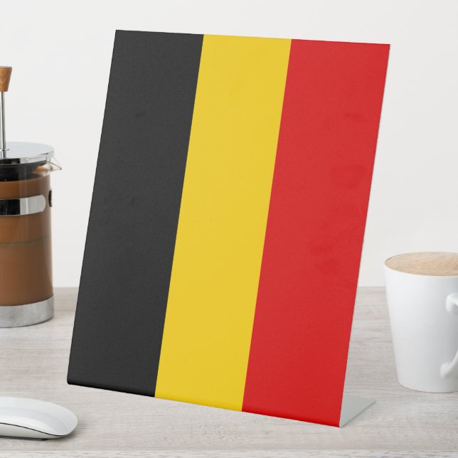 Belgien-Flagge Sockelschild (In Situ)