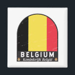 Belgien FlaggenEmblem gestört Vintag Magnet<br><div class="desc">Belgien hatte ein gebeuteltes Emblem mit der Flagge und dem Wappen.</div>