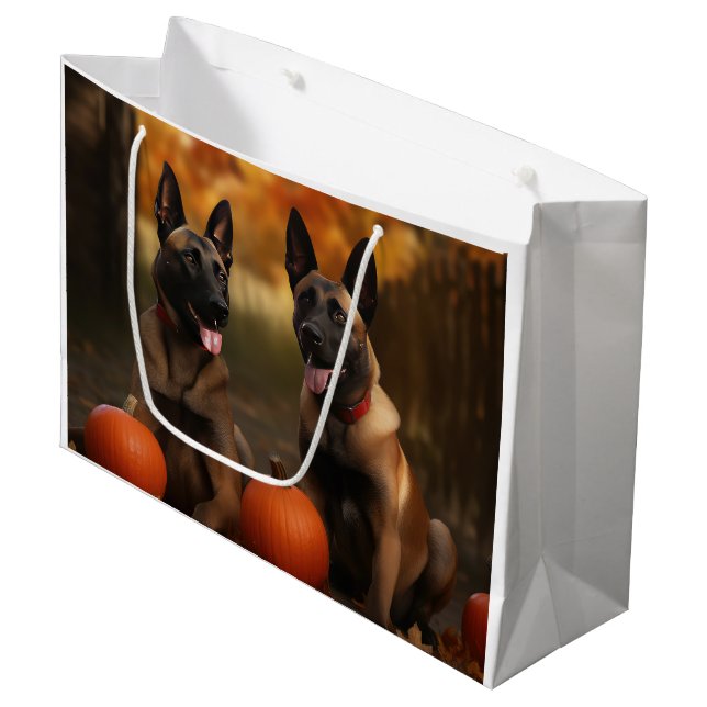 Belgisch Malinoi Welpe Autumn Delight Pumpkin Große Geschenktüte (Vorderseite Schrägansicht)
