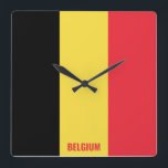 Belgische Nationalflagge Patriotisch Quadratische Wanduhr<br><div class="desc">Belgische Nationalflagge Patriotische Platz Uhr mit der Landesflagge in den nationalen Farben, die über die Uhr gedruckt werden. Der Name des Landes ist in das Design am unteren Rand des Bildes eingebunden. Text ist vollständig anpassbar mit "Anpassen!" Eigenschaft. Dieses charmante Design ist das atemberaubende Geschenk und das großartige Stück an...</div>