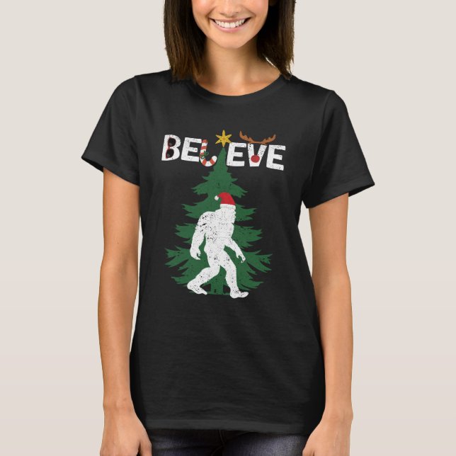 Believe Bigfoot Sasquatch Yeti Christmas Hat T-Shirt (Vorderseite)