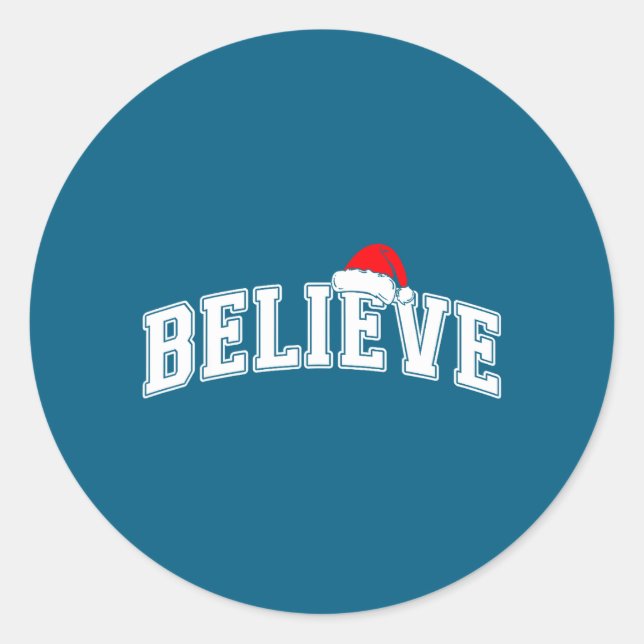 Believe Christmas Varsity Text With Santa Hat Fami Runder Aufkleber (Vorderseite)