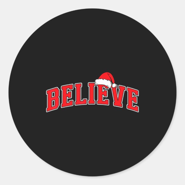 Believe Christmas Varsity Text With Santa Hat Fami Runder Aufkleber (Vorderseite)