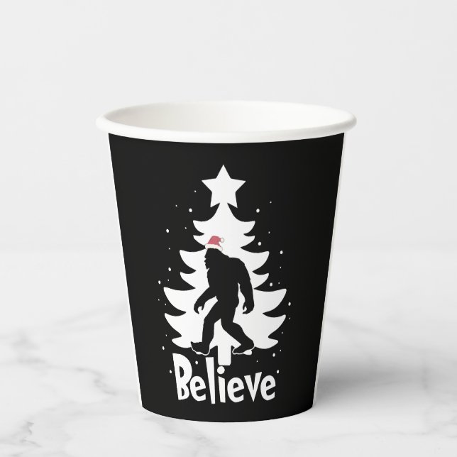 Believe Yeti Bigfoot Sasquatch Christmas Santa Pappbecher (Vorderseite)