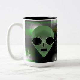 "Believer" Alien  Mug Images By J.H. Thornton  Zweifarbige Tasse