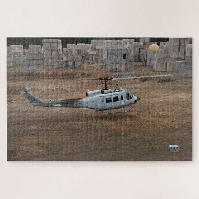 Bell UH-1H Huey mit AACUS Puzzle (Horizontal)