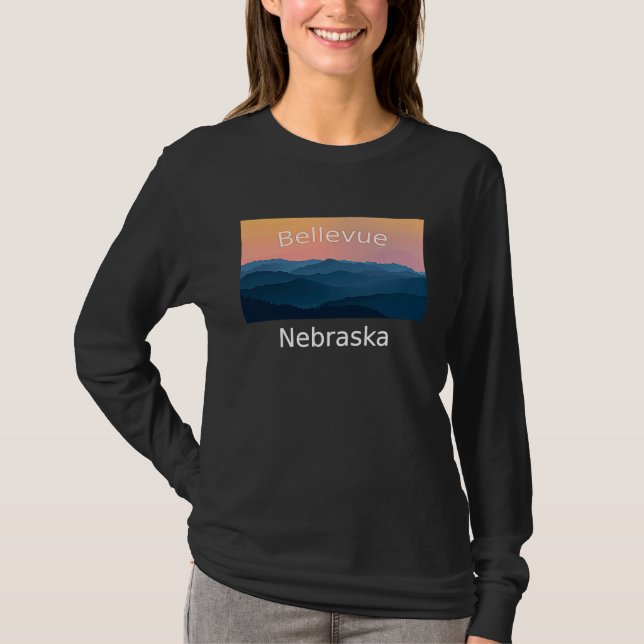 Bellevue Nebraska Mountain sunset hometown T-Shirt (Vorderseite)