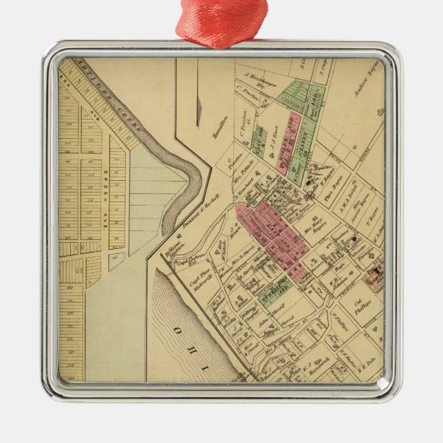Bellevue Ornament Aus Metall (Vorne)